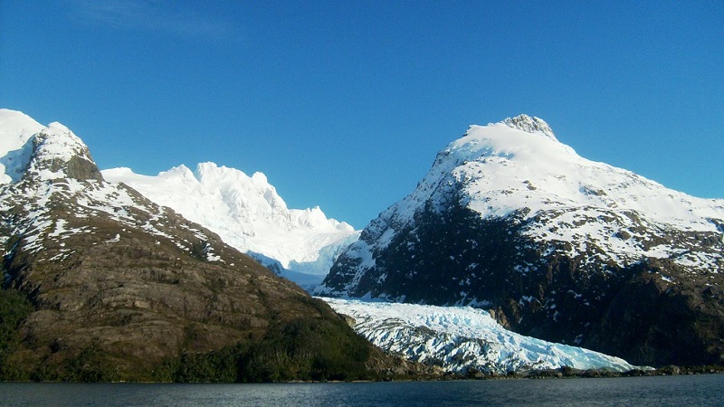 Glacier in the White Canal. Photo: Patagonia Concept