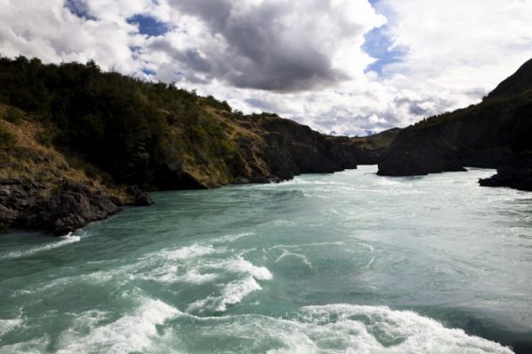 El río Baker cerca de Estancia Chacabuco, futuro Parque Nacional Patagonia .. © Daniel Beltra