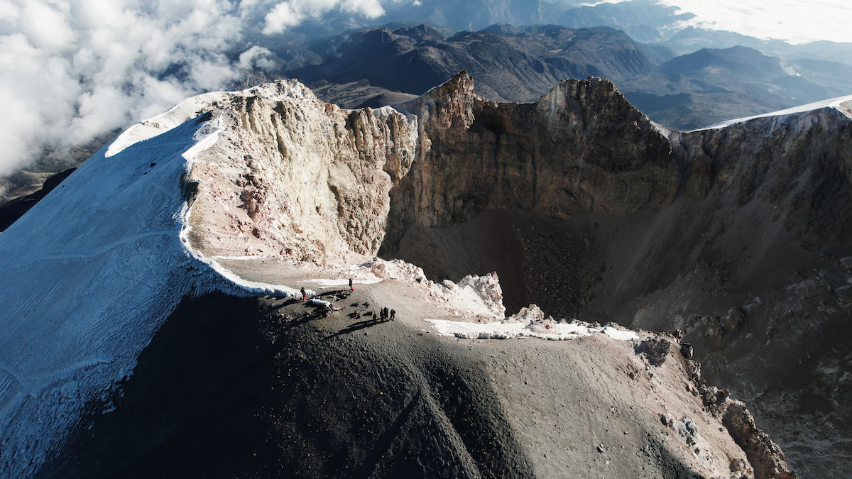 Cumbre de uno de los volcanes más altos de México. Foto: Carlos Ruiz